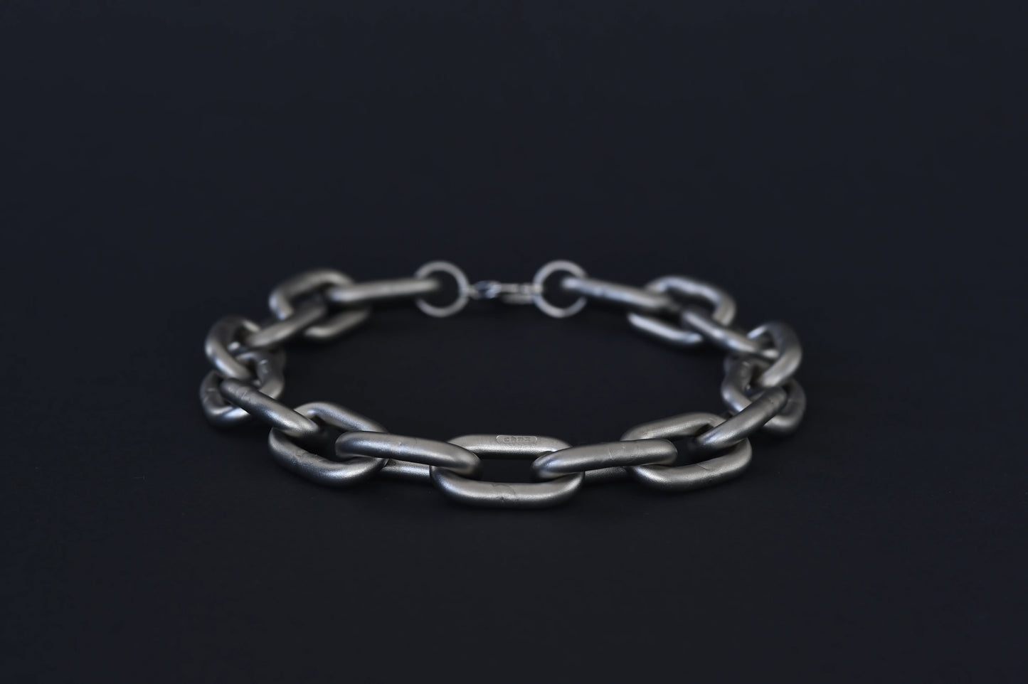 Ares_chain_heavy_matt_gesamt